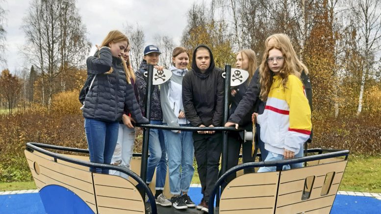 Gutsy Go jätti jälkeensä hyvän mielen ja kiitollisuuden tunteen. Pieniä ilonaiheita toteuttivat 8d-luokkalaiset.