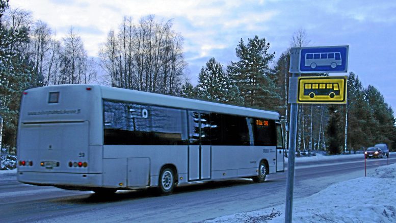 Yli-Iistä ei pääse kulkemaan linja-autolla toisen asteen oppilaitoksiin.