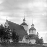 Iin Pyhän Laurentiuksen kirkko, joka paloi salaman sytyttämänä 23. elokuuta 1942. Kuva on otettu vuonna 1896. Kuva: Armas Lindgren, Museovirasto.