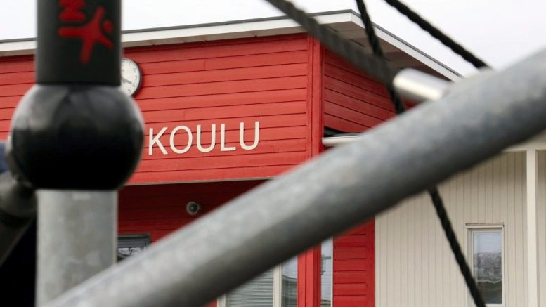 Sekä Iin että Oulun kouluissa lukuvuosi käynnistetään lähiopetuksessa koronatilanteen huononemisesta huolimatta. (Kuva: Tuija Järvelä-Uusitalo)