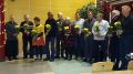 50-vuotiaan suunnistusseura Iisun juhlavuosikokouksessa kukitettiin 1981 lähtien Iisun puheenjohtia. Kuvassa vasemmalta Toivo Veijola, Mauno Hautala, Anneli Vilppola, Risto Liedes, Matti Haatainen, Tuulikki Hapuoja, Kimmo Kakko, Matti Paaso, Seppo Keltamäki, Sakari Liedes ja nykyinen puheenjohtaja Markku Loukusa.