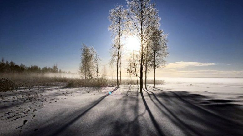 Kuukaudet ja vuodet eivät ole veljeksiä, mitä säätilaan tulee. Kuva: Auli Haapala