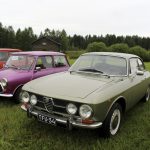 Joukossa oli harvinaisempiakin ajokkeja, kuten kuvan AlfaRomeo.