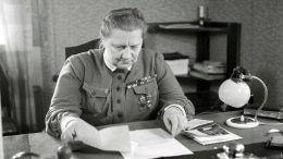 Fanni Luukkonen oli lottajohtajana vuodet 1929–1944. Kansallisarkisto
