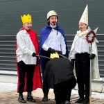 Myös tiernaryhmä esiintyi Jäälin joulutapahtumassa.
