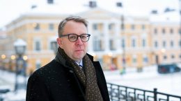 Seppo Määttä toivoo pääsevänsä aloittamaan töitä Oulussa jo ennen huhtikuuta.