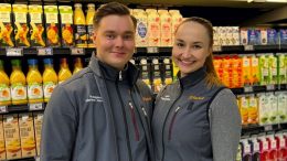 Sonja Pyykkönen ja Markus Huusko aloittavat toukokuun alussa Haukiputaan K-Supermarketin kauppiaina.