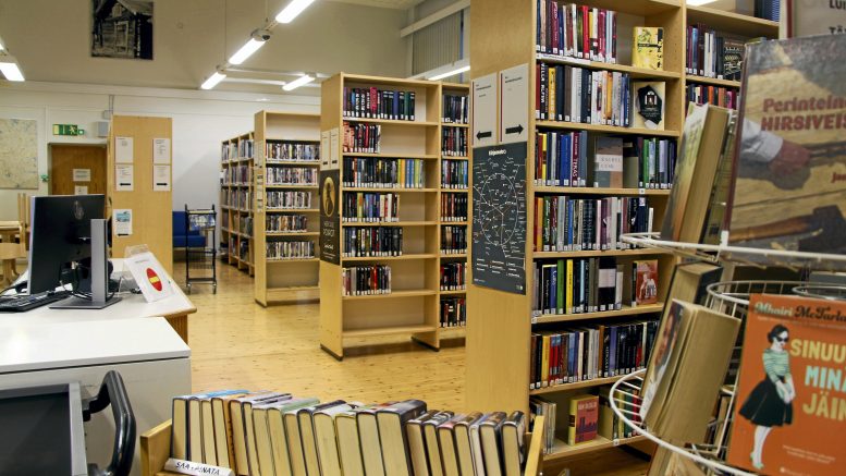 Ylikiimingin kirjastosta lainattiin viime vuonna yli 46 000 kertaa. (Arkistokuva: Teea Tunturi)