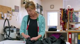 Paula Raappana on toiminut ompelualan yrittäjänä jo yli 30 vuotta.