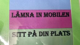 Haukiputaalaiset oppilaat kokivat, että kuri ruotsalaiskoulussa oli huono, koulu helpompaa ja rennompaa verrattuna täkäläiseen koulunkäyntiin.