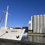 Uljaalla Oulu-laivalla on kotisatama Toppilansalmen satamassa. Laiva seilaa myös Haukiputaan ja Iin merillä.