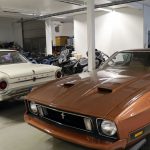 Ford Falcon Futura 2D HT vm. 1963 ja Ford Mustang mach 1, vm. 1973.