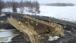 Iin Pukkinokan silatyömaa maaliskuun lopulla. Hannu Lievetmursu on seurannut ja valokuvannut työmaan vaiheita.