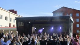 Nättepop-piknik –tapahtuma tuo iloa kaiken ikäisille. Kuva: Iida Koskela