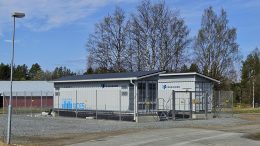 Ultrakondensaattorijärjestelmän toimitti Kierikkiin saksalainen Freqcon GmbH. Suomalainen Insta Automation Oy toimitti energiavaraston pääsähköjärjestelmät, uuden päämuuntajan ja sähköjärjestelmiin liittyvät työt.