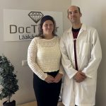 Kiiminkiläinen DocTener Lääkäriasema on Anne ja Jouni Luokkalan perheyritys. Valinnanvapauskokeilu on alkanut vastaanotolla vilkkaasti. Kuva: Mariella Luokkala