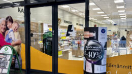 Jäälin apteekki palvelee nyt uusissa tiloissa Jäälin K-supermarketin laajennuksen yhteydessä.