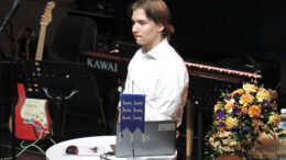 Iin nuorisovaltuuston puheenjohtaja Konsta Kyröläinen toivoo, että nuoret nähdään voimavarana. Kuvat: Tuija Järvelä-Uusitalo