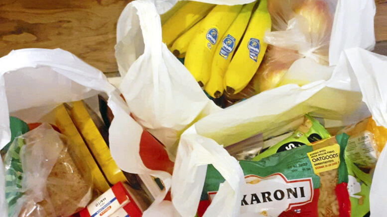 Ruokakassin sisällön ratkaisee merkittävissä määrin hinta. Arkistokuva