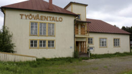 Iin työväentalo siirtyi viime vuonna sitten kunnan omistukseen. Arkistokuva: Anu Kauppila