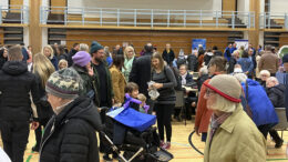 Haukipudaspäivien järestäminen voi olla vaakalaudalla, mikäli toimintaan ei saada riittävästi avustusta kaupungilta. Kuva tämän vuoden Haukipudaspäivien markkinoiden tunnelmista Jatulissa. Kuva: Auli Haapala