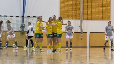 HauPalla oli ilon hetkiä pelissä FC Brändöpojkarnaa vastaan. Kuva: Matilda Lammi