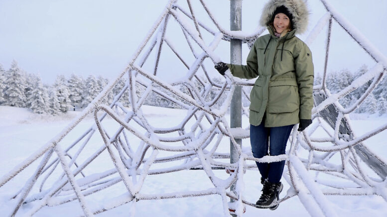 Pohteen uuden nuorille ja heidän perheilleen suunnatun päihdepalveluiden hankkeen projektipäällikkö Veronica Hanhisuanto muistuttaa siitä, että nuori tarvitsee ympärilleen kantavan turvaverkon. Erilaisten päihteiden käyttö lisääntyy, mutta hoitopolut ovat yhä hajanaisia. Uusi hanke pyrkii paikkaamaan tilanteen. Kuva: Teea Tunturi
