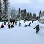 Ulkoilupäivänä oli riemukasta menoa.