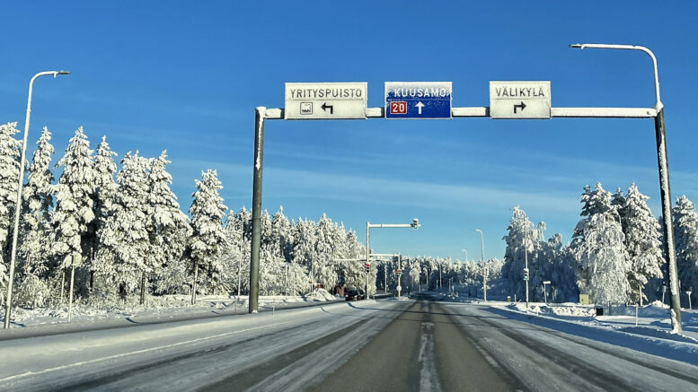 Myös Välikylän Yrityspuistosta Jäälissä on tulossa tontteja Oulun kaupungin huutokauppaan. Arkistokuva: Teea Tunturi