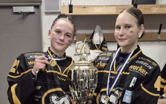 Nea Ronkainen ja Siiri Tolonen voittivat Kärppien N16-joukkueessa SM-kultaa.