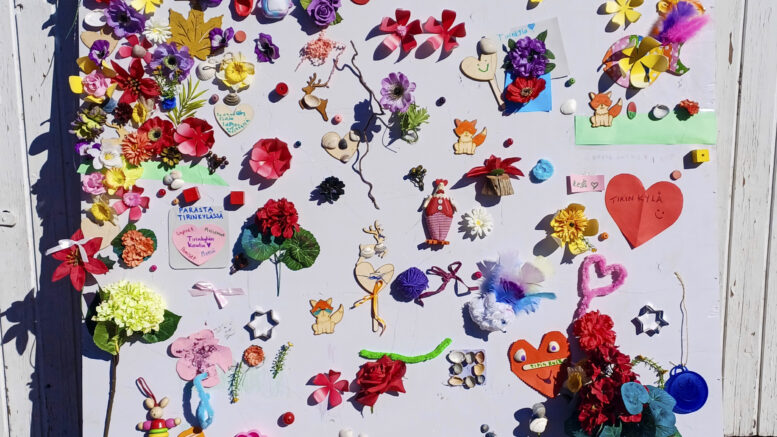 Päivän aikana luotiin Meidän Tirinkylä 2026 -taideteos.