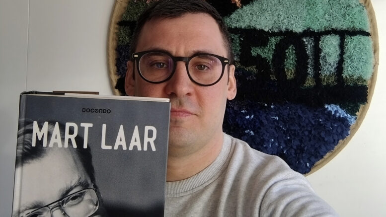 Kuvassa Jussi Kurttila ja Mart Laarin Viro vuonna nolla.