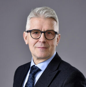 Risto Päkkilä.