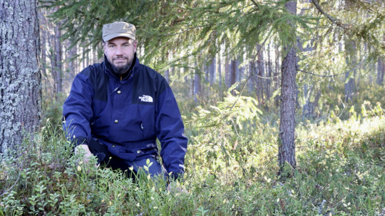 Sami Viljanmaa kuuluu erävaelluskilpailun Suomen aateliin. Kuva: Teea Tunturi